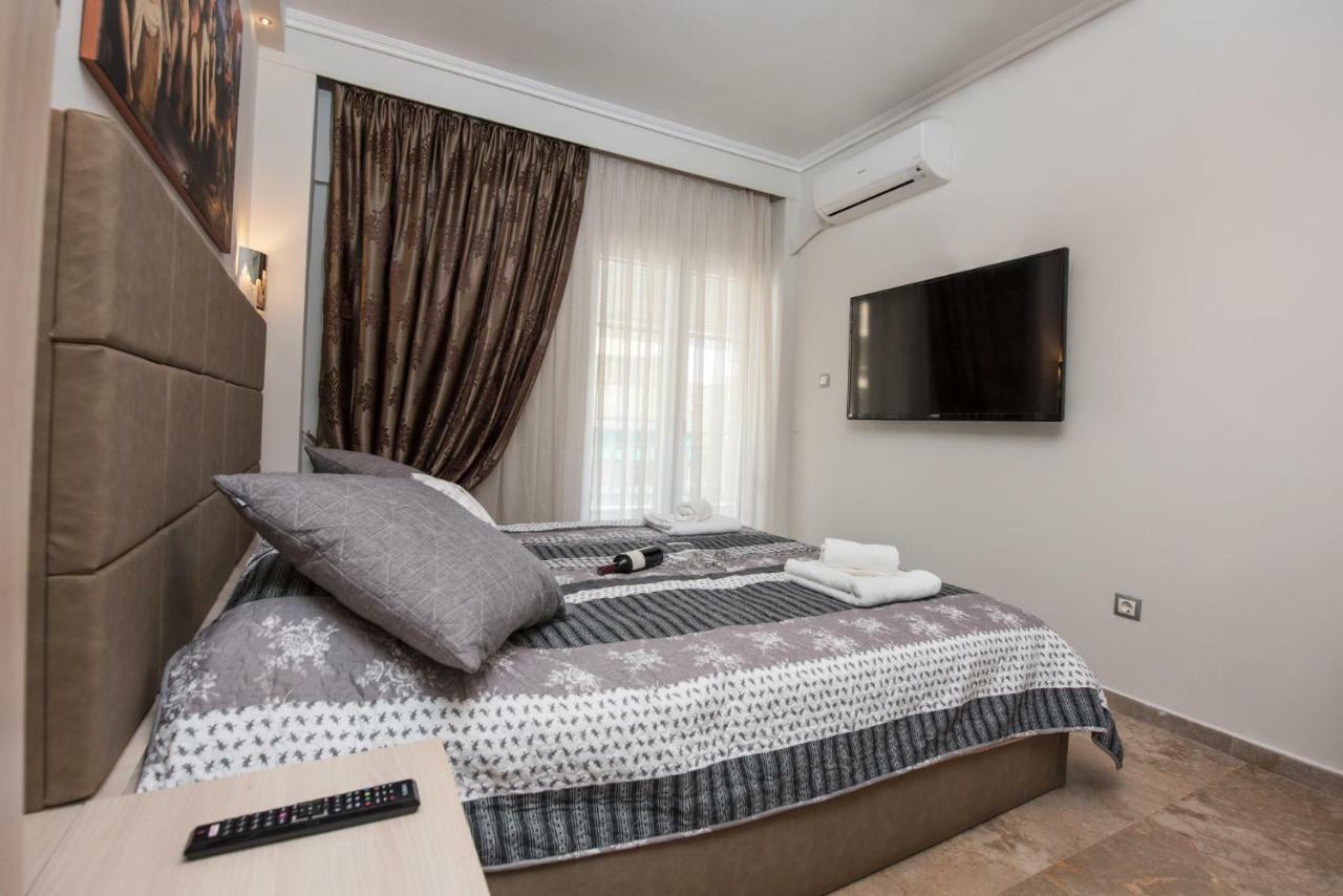 Artemis Luxury Apartment Thessaloniki Exterior photo